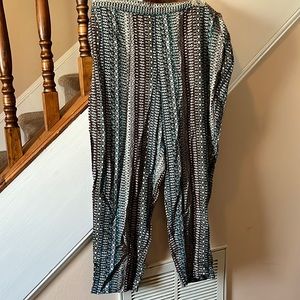 Jessica Simpson Cameren Pants Geometric Print NWT